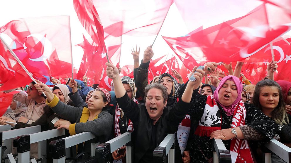 Erdogansupportrar i Ankara jublar efter söndagens valresultat