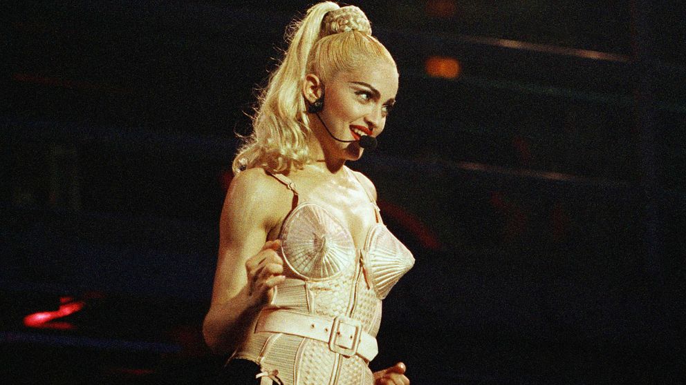 Madonna på Blonde Ambition-turnén 1990.