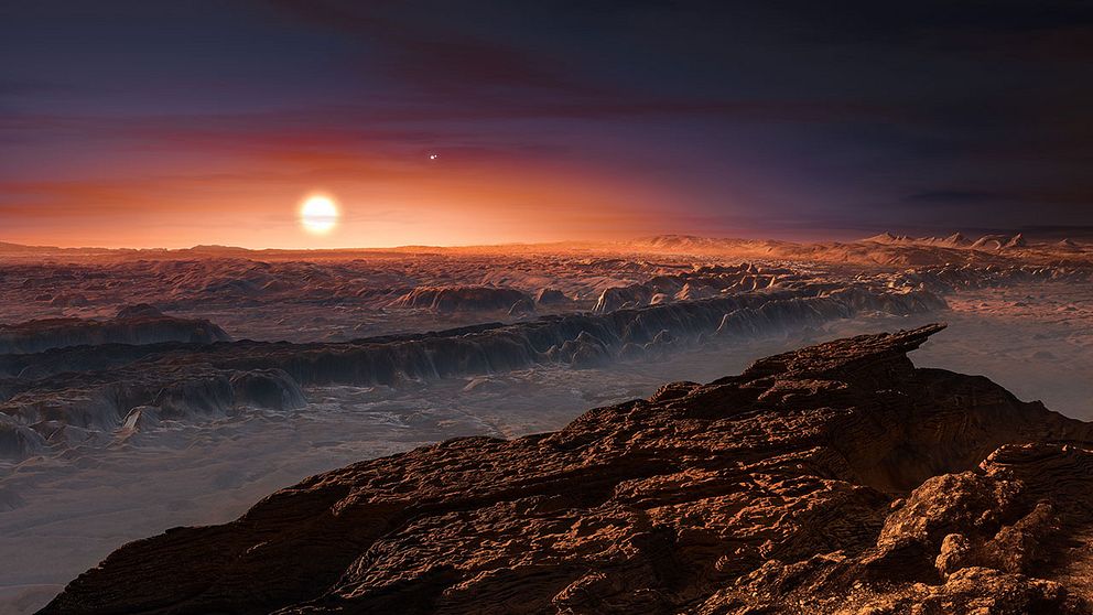 En rekonstruktion av hur den nyupptäckta planeten Proxima b kan tänkas se ut. I bakgrunden syns den röda dvärgstjärnan Proxima Centauri, den närmaste grannen till vår egen sol i Vintergatan.