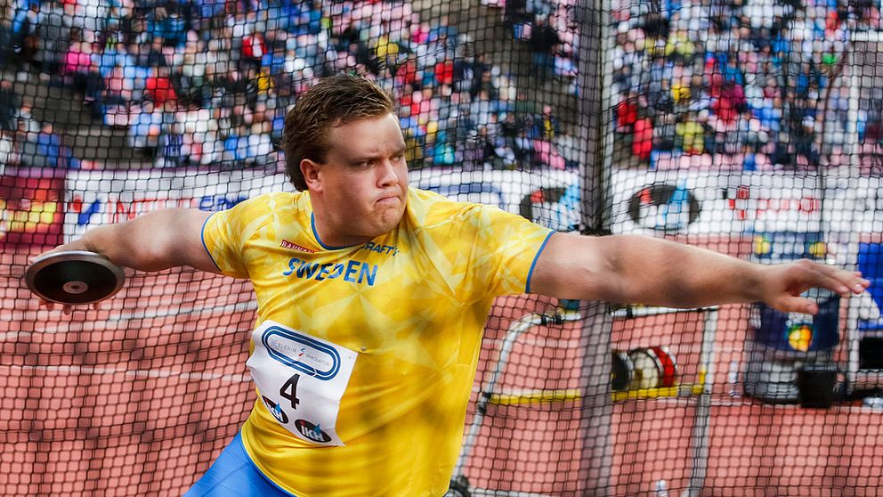 Daniel Ståhl kastade över 68 meter ännu en gång vid en tävling i tyska Halle.