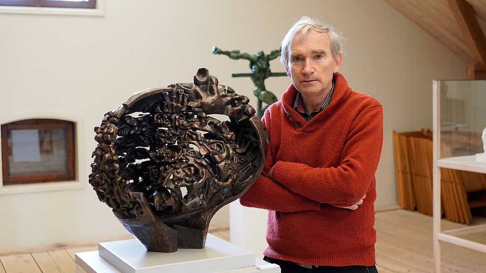 Ander Nyhlen, Galleri Astley vid skulpturen Livets träd