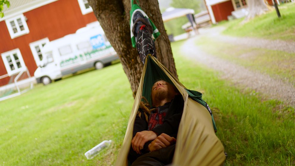 En kall natt i husbilen, tyckte vi (i bakgrunden). Men tyskar har andra referensramar.