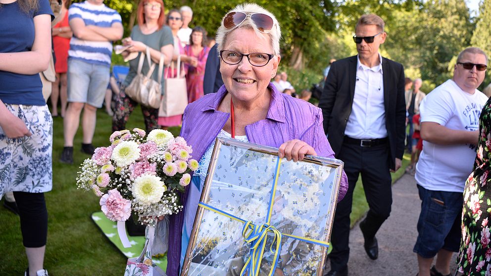 Laila Nilsson, från Broby, ville fira kronprinsessan.