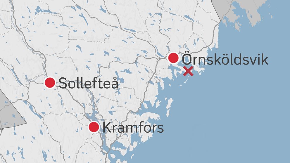 En karta över delar av Västernorrland där olycksplatsen är markerad med ett rött kryss.