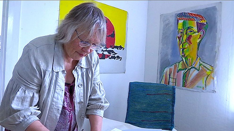 Anita Midbjer ställer ut träsnitt