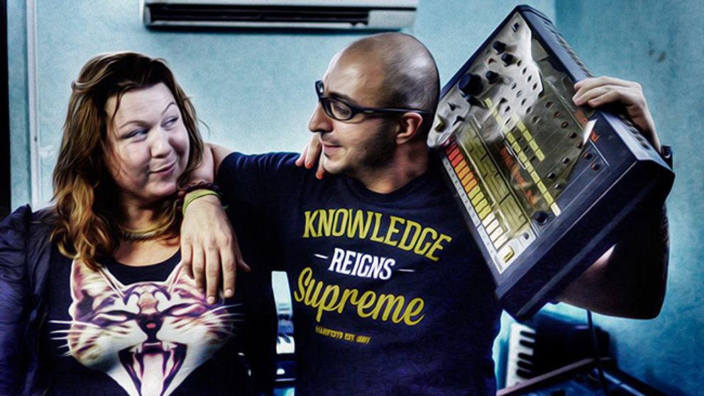 Hanna ”Hanouneh” Cinthio och DJ Lethal Skillz i Beirut.
