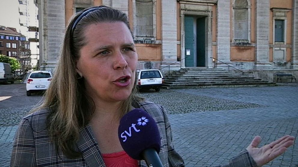 Byter parti igen – blir centerpartist