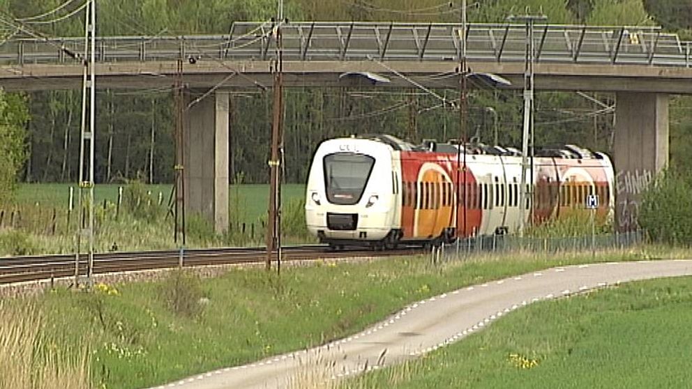 Östgötatrafikens tåg på väg mot Linköping