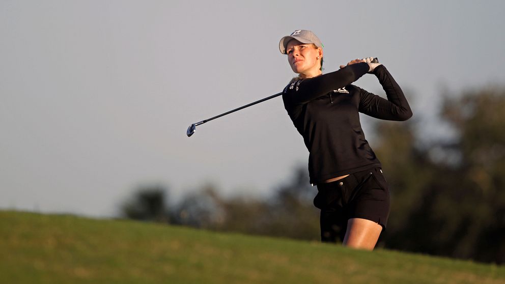 Jenny Haglund har genomfört en golfsving