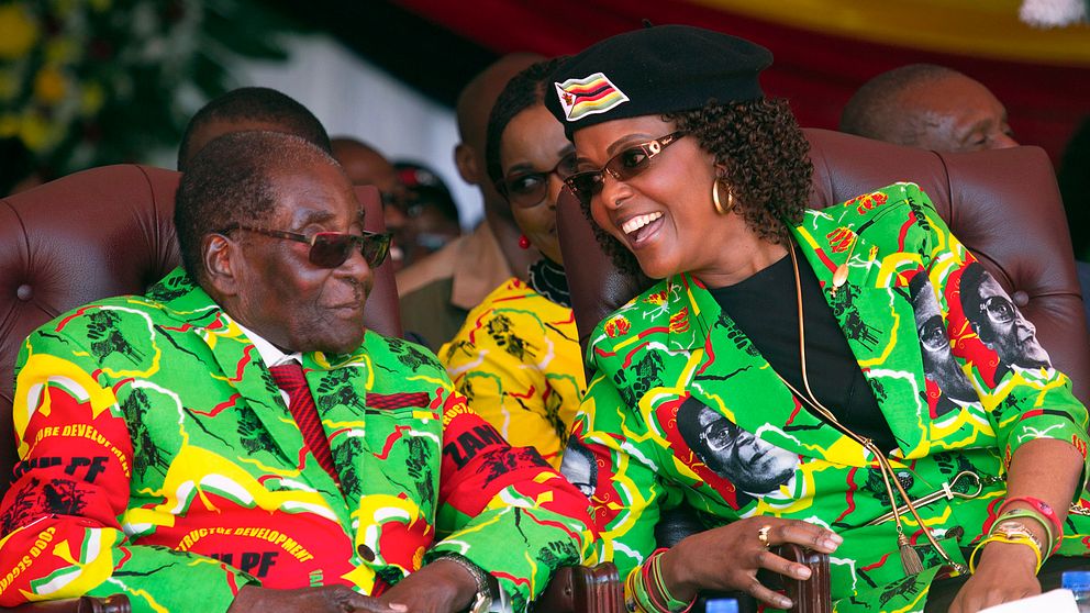 Zimbabwes president Robert Mugabe och hans fru Grace.