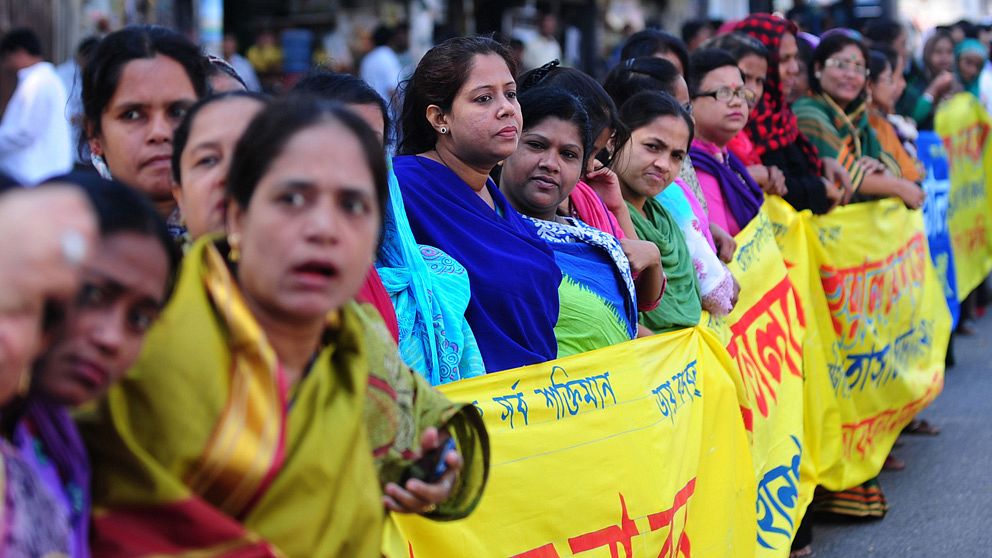 Höjda minimilöner för textilarbetare i Bangladesh – nu tjänar de 440 kronor i månaden
