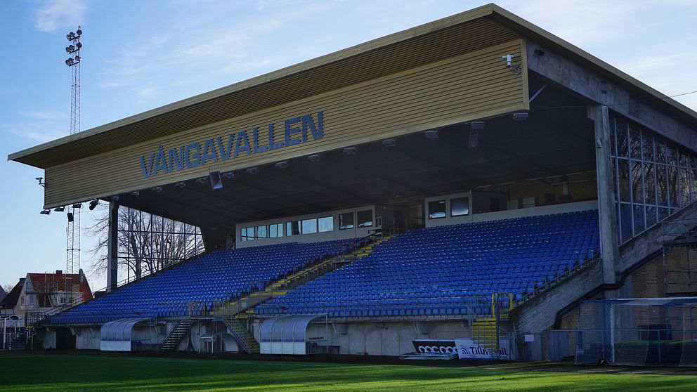 När fotbollförbundet besökte Vångavallen var arenan långt ifrån klar.