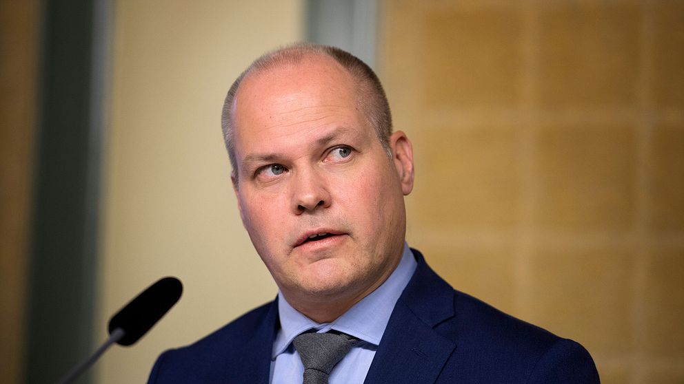 Justitie- och inrikesminister Morgan Johansson (S) reagerar starkt på uppmaningen till våld.