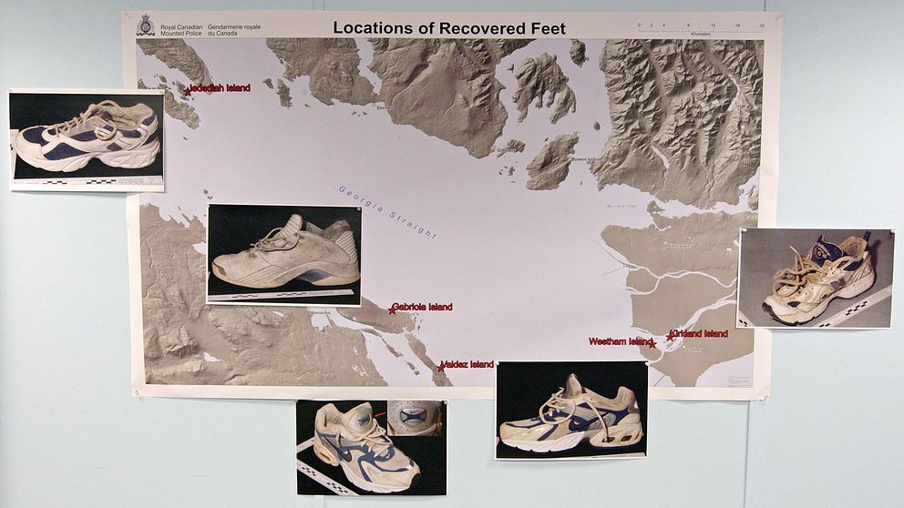 Denna bild från 2008 visar en karta ur polisens utredning kring de första fem skor och fötter som hittades i området.