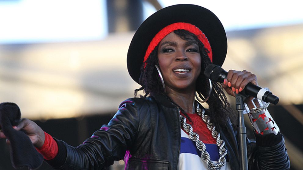 Lauryn Hill uppträder i Kalifornien 2011.
