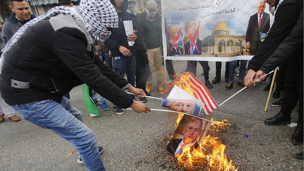 USA:s president Donald Trumps beslut att erkänna Jerusalem som Israels huvudstad har lett till kraftiga protester. På bilen protester i Ramallah på Västbanken. Arkivbild.