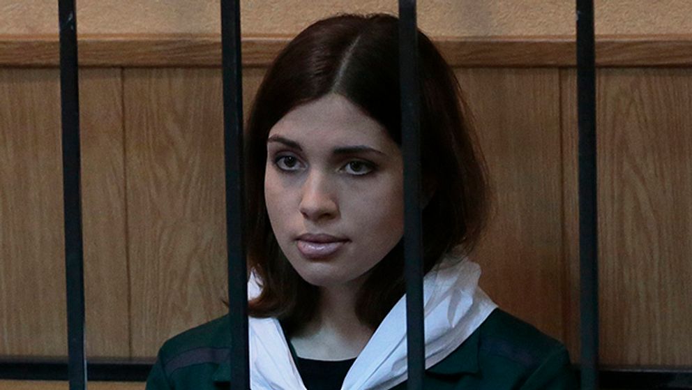 Nadezjda Tolokonnikova  avtjänar just nu ett 2-årigt fängelsestraff