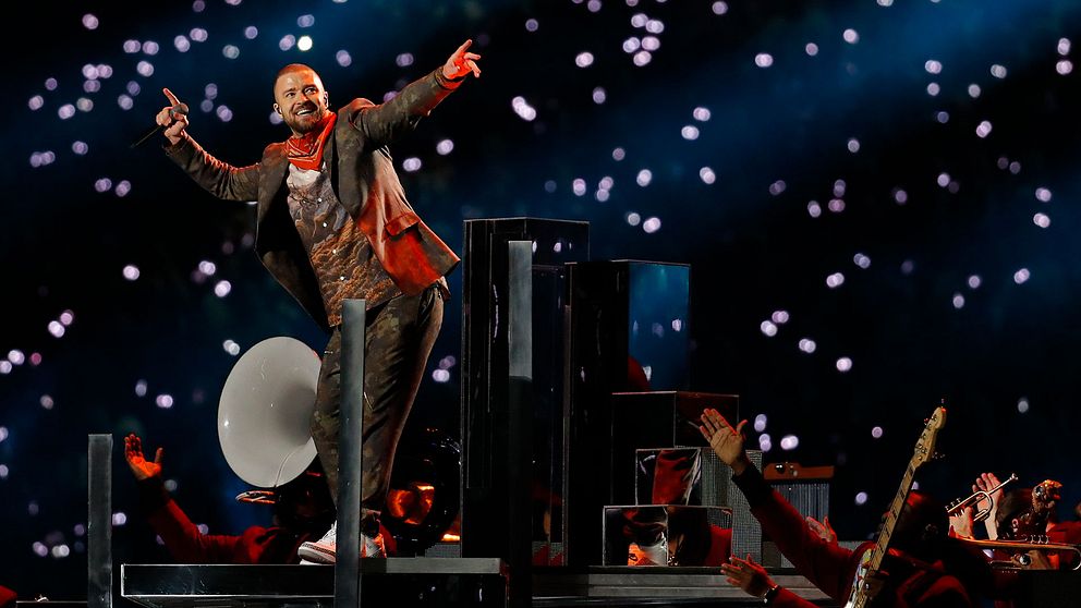 Justin Timberlake under framträdandet i halvtidsvilan under Super Bowl.