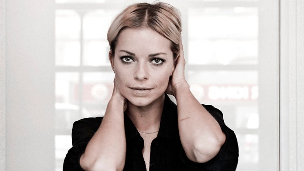Sångerskan Petra Marklund tar över ”Allsång på skansen”.