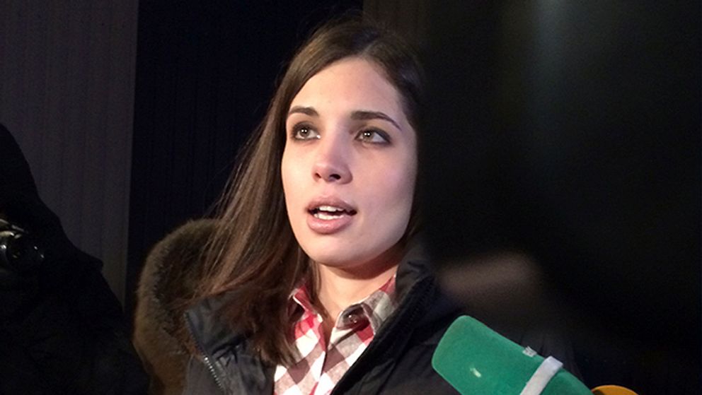 Nadezjda Tolokonnikova tycker att fångar har rätt att läsa.