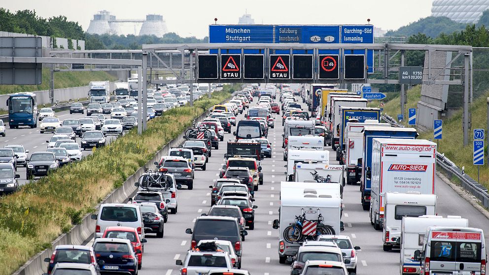 Enorma köer på moptorvägen utanför München