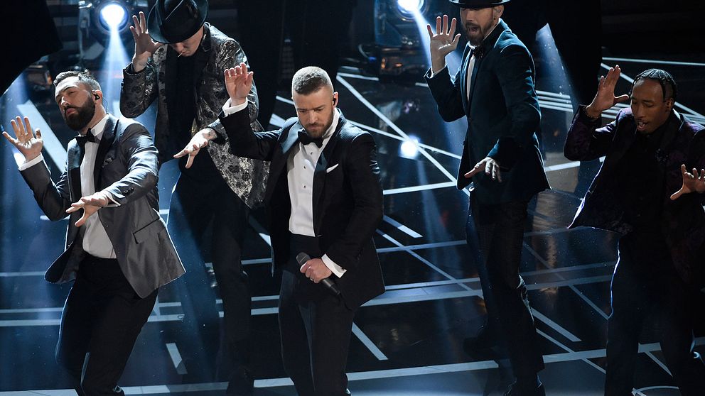 Justin Timberlake uppträder på Oscarsgalan 2017.