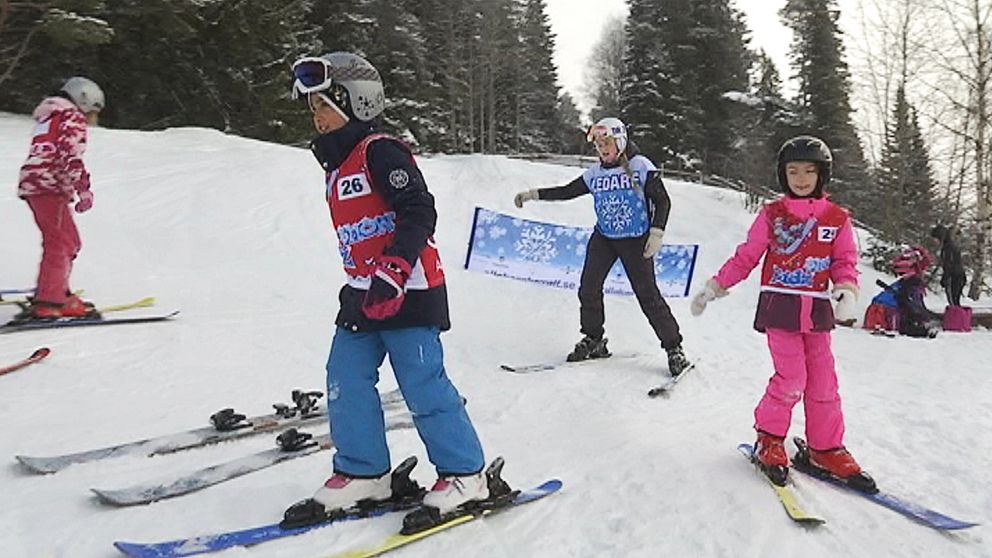 barn på skidor