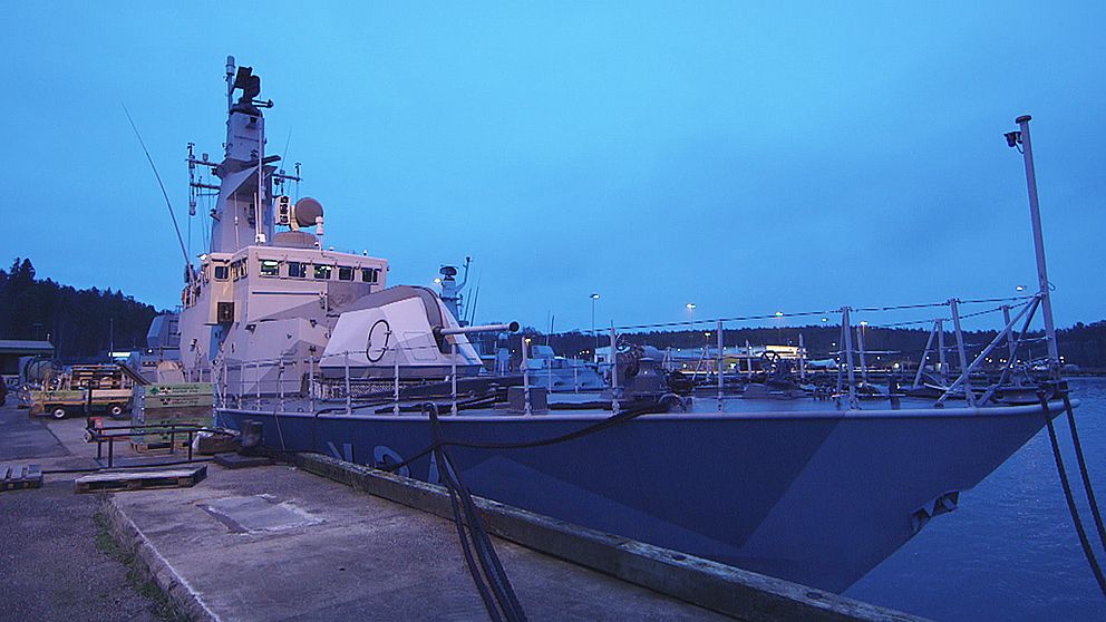HMS Sundsvall, ett av Sveriges sju kvarvarande ytstridsfartyg. Kanske blir det snart bara fem kvar.