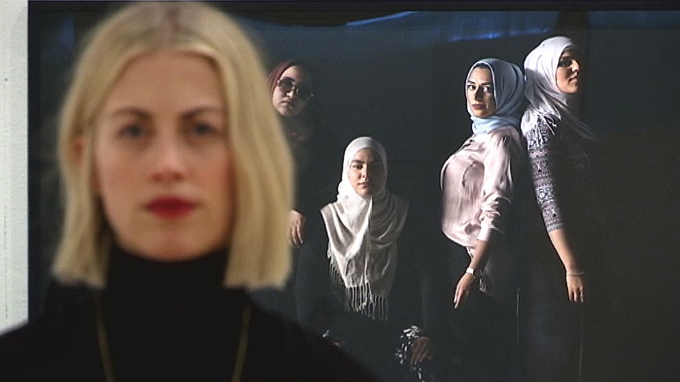 Elin Berge, fotograf. Hennes bilder inleder kvinnoåret på Länsmuseet Murberget i Härnösand.
”Queejna/Queen” visas med start 8:e mars, internationella kvinnodagen.