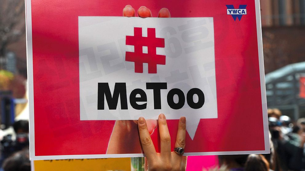 Metoo-rörelsen har vuxit fram långsamt i Sydkorea, men har på senare tid tagit fart rejält. Under internationella kvinnodagen intog tusentals kvinnor gatorna i Seoul i en metoo-demonstration.