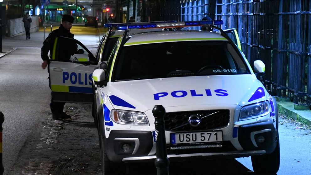 Polisbil i Folkets park i Malmö