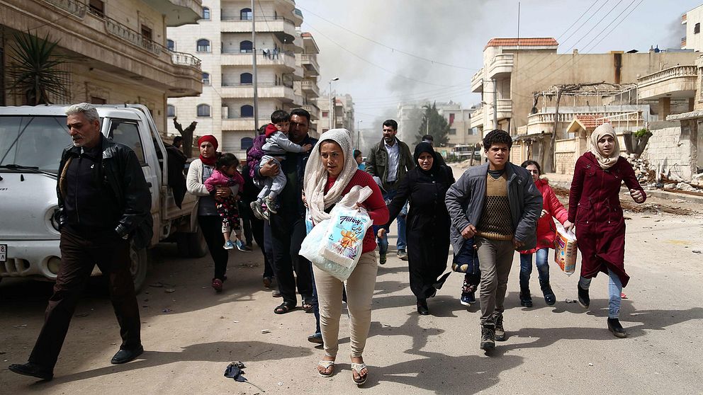Civila invånare i Afrin. Turkiska styrkor och deras allierade har tagit kontroll över stadens centrala delar.