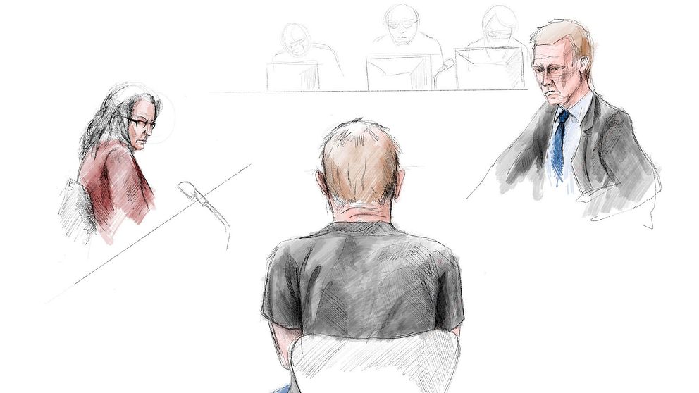 Teckning inifrån rättssalen. Peter Madsen sitter med ryggen emot åhörarna.