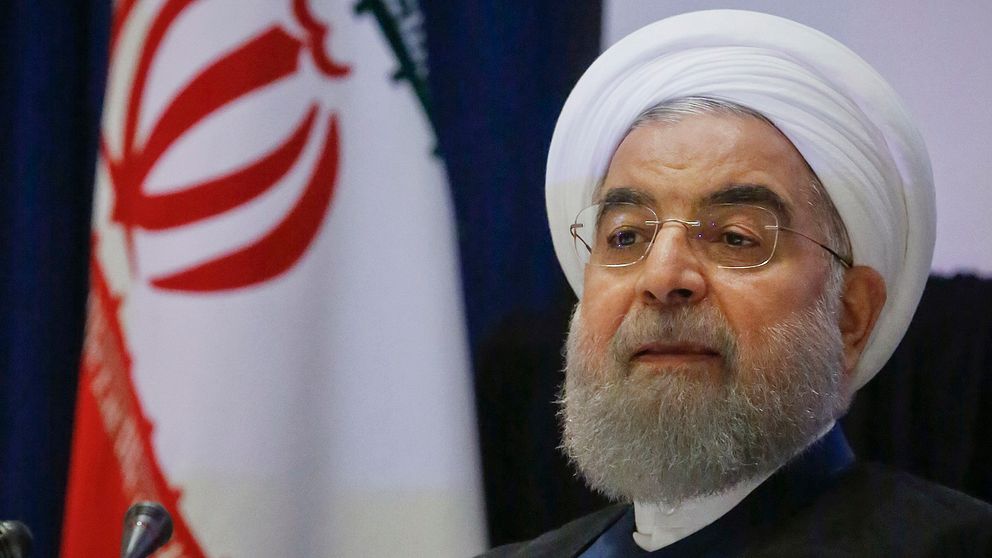 Irans president Hassan Rouhani varnar Donald Trump för att bryta mot kärnenergiavtalet som ingick 2015.