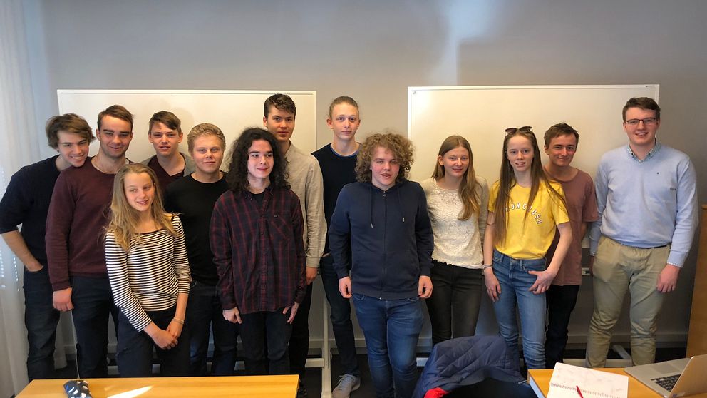 Här är eleverna som gör upp i Matte-SM i Stockholm.