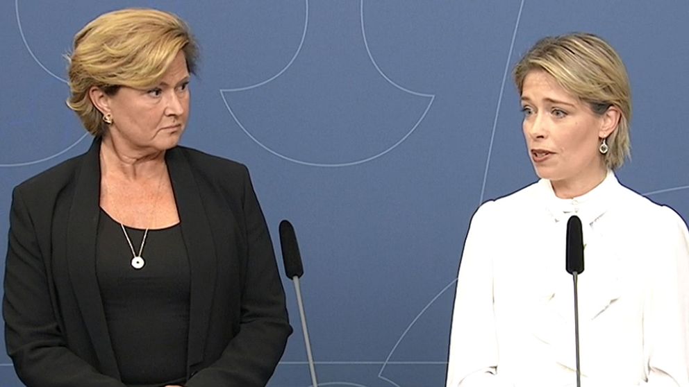 Maria Hemström-Hemmingsson (till vänster) tar över som tillförordnad generaldirektör.