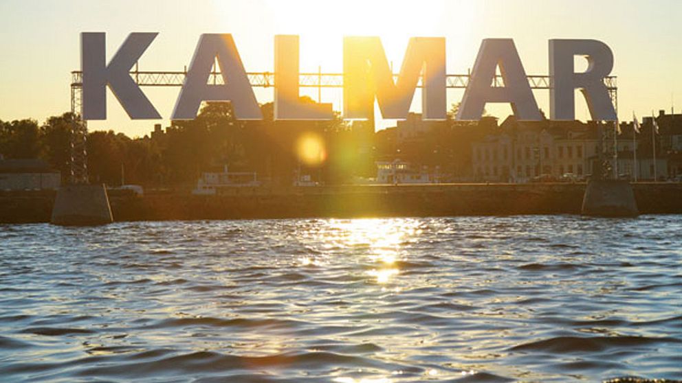 Bild på Kalmar i solnedgång