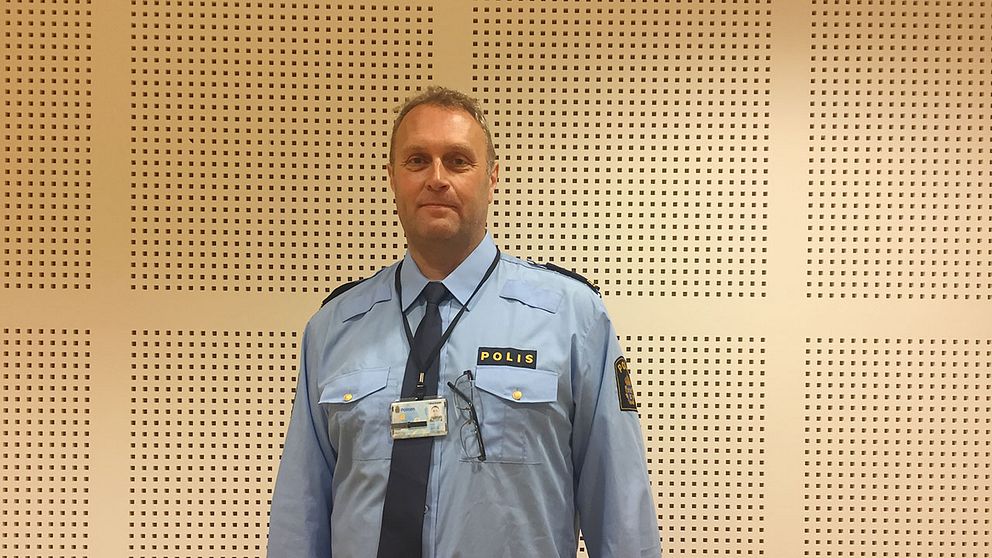 Mikael Larsson är bedrägeriutredare hos polisen i Helsingborg.