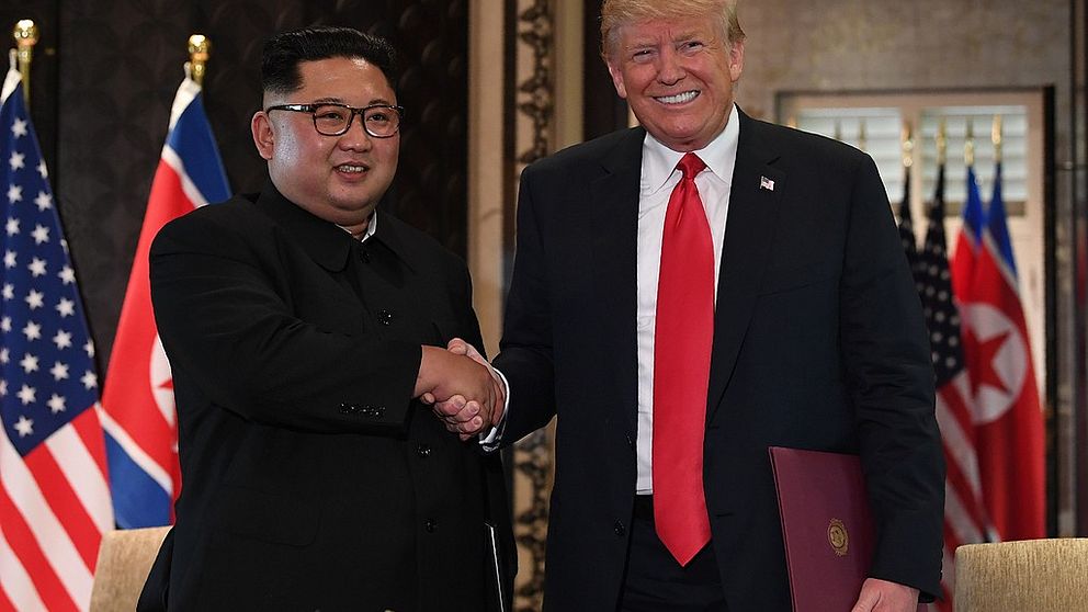 Kim och Trump i historiskt möte i natt