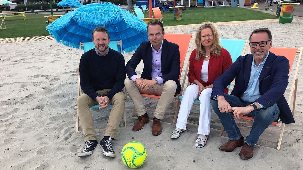 Från vänster: Marcus Friberg (MP), Peter Danielsson (M), Maria Winberg Nordström (L) och Lars Thunberg (KD).