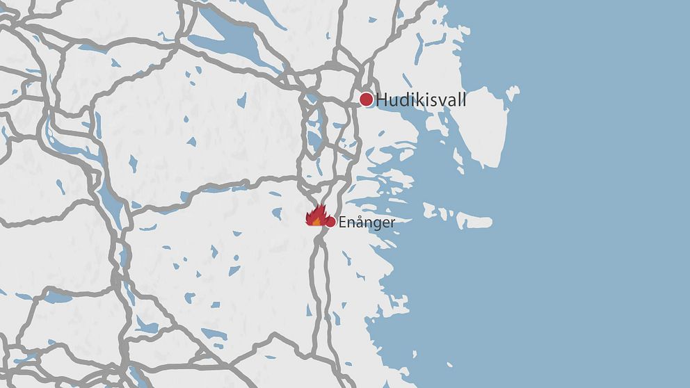 En karta över delar av Gävleborg där Hudiksvall och Enånger finns utplacerat samt en symbol för en eld.