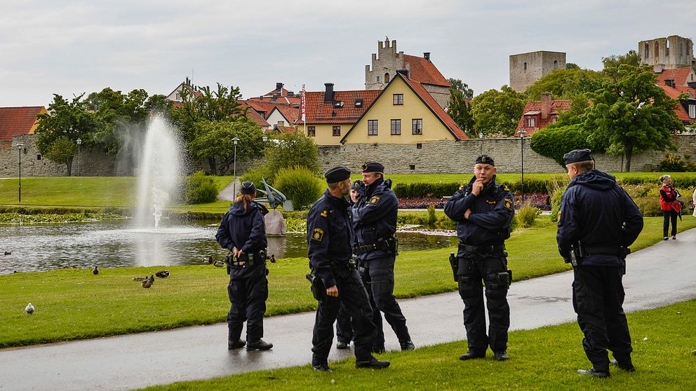 Arkivbild. Poliser i Almedalen under politikerveckan 2014.