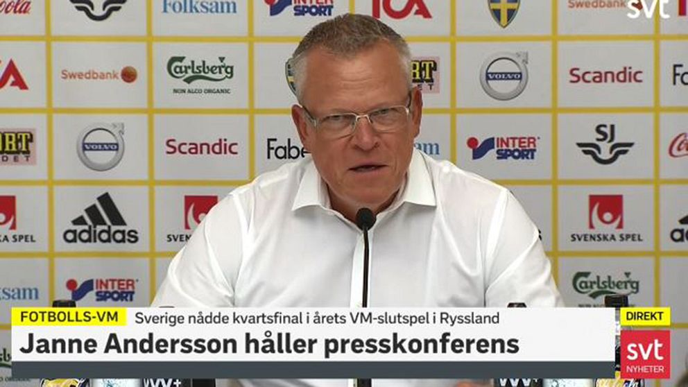 Svenska herrfotbollslagets förbundskapten Janne Andersson håller pressträff.