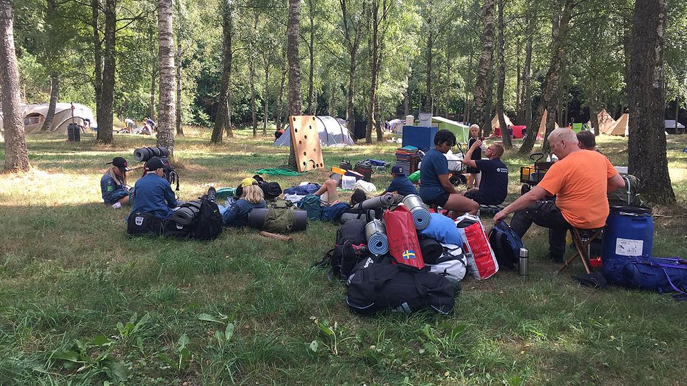 Deltagarna på scoutlägret på Sjöröd får inte får laga mat över öppen eld.