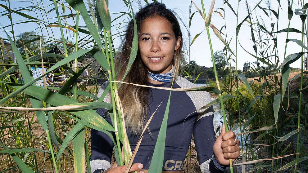 Angelica Bengtsson lurar i vassen i samband med en pressträff i juli 2018.