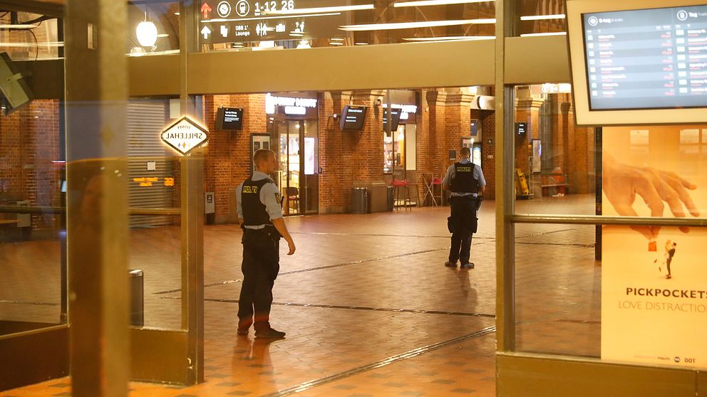 Poliser på Köpenhamns centralstation