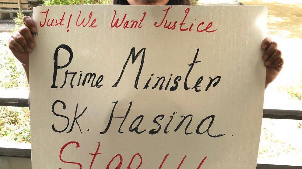 Nusrat Ritu studerar i Malmö och stödjer studenternas protester i Bangladesh. Hon kräver att premiärminister Hasina slutar att döda skolungdomar.