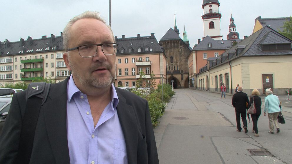 Jens Reuter deltog i demonstrationerna i Chemnitz för att visa att han tycker att asylsökande kriminella ska utvisas ur Tyskland.