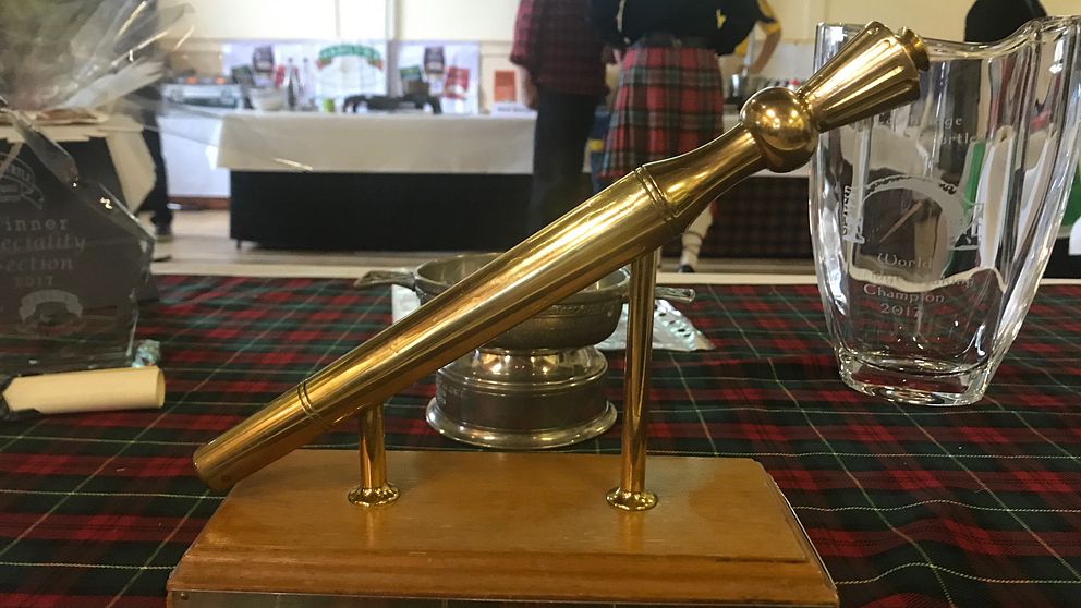 The Golden Spurtle – den gyllene grötsleven som vinnaren i tävlingsgrenen traditionell grötkokning får.