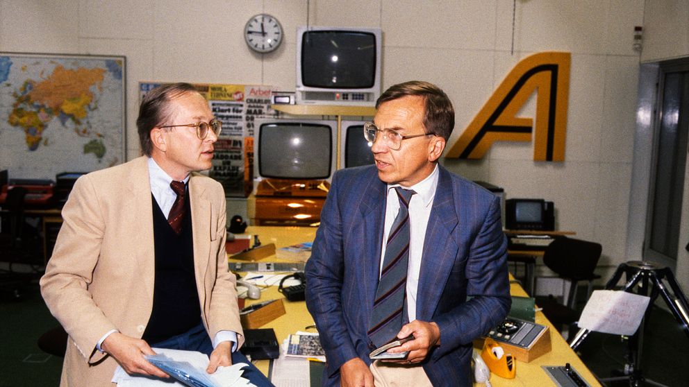 SVT-journalistern på Aktuellt-redaktionen. Lennart Winblad till vänster och Åke Ortmark till höger.